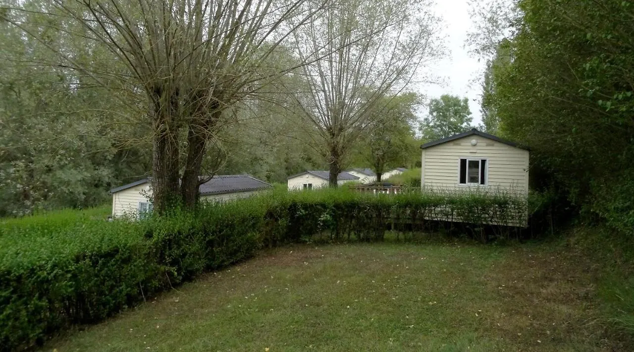 Saint-Gal-sur-Sioule Camping Du Pont De St Gal
